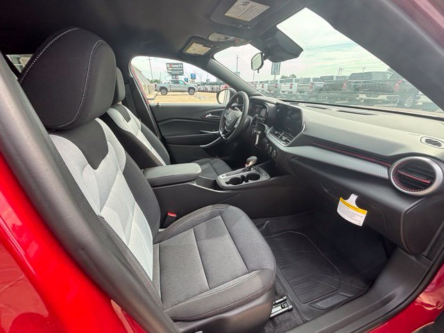 New 2026 Chevrolet Trax RS w/ Driver Confidence Package FWD image 16