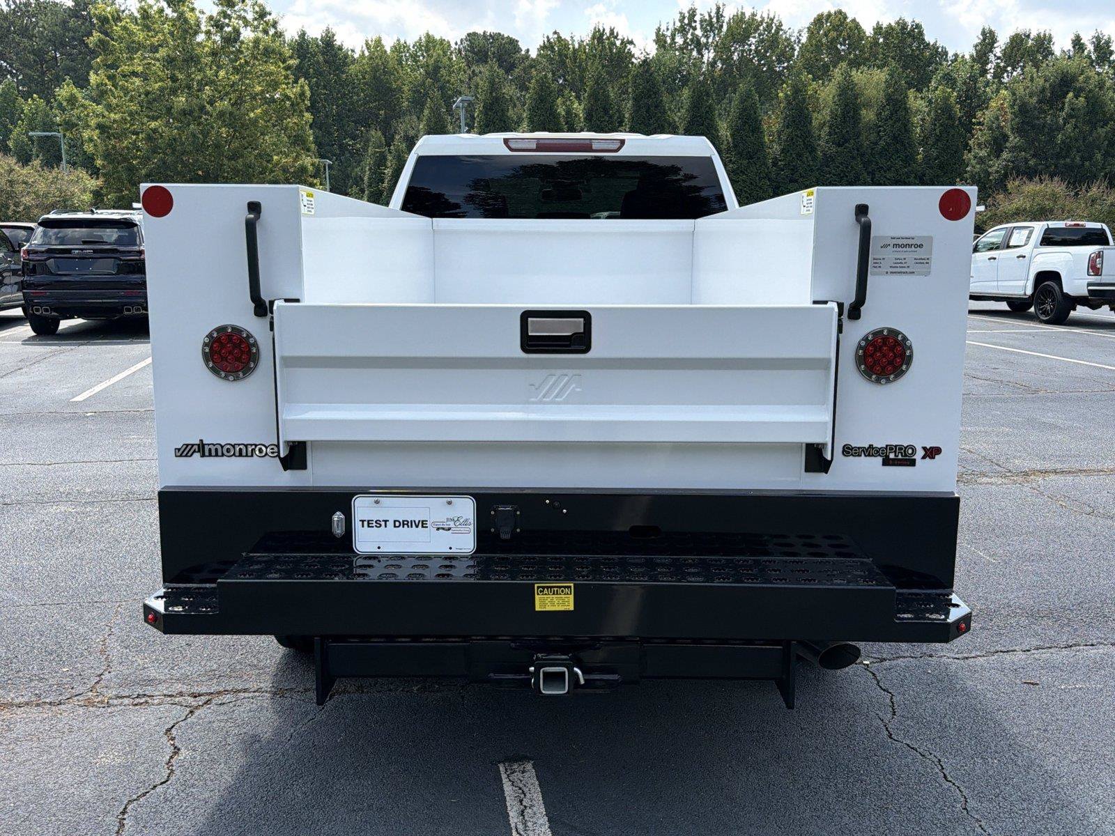 New 2026 GMC Sierra 2500 Pro w/ Convenience Package RWD image 5