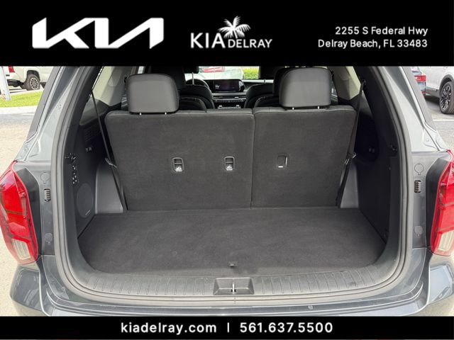 Used 2023 Hyundai Palisade Limited FWD image 8