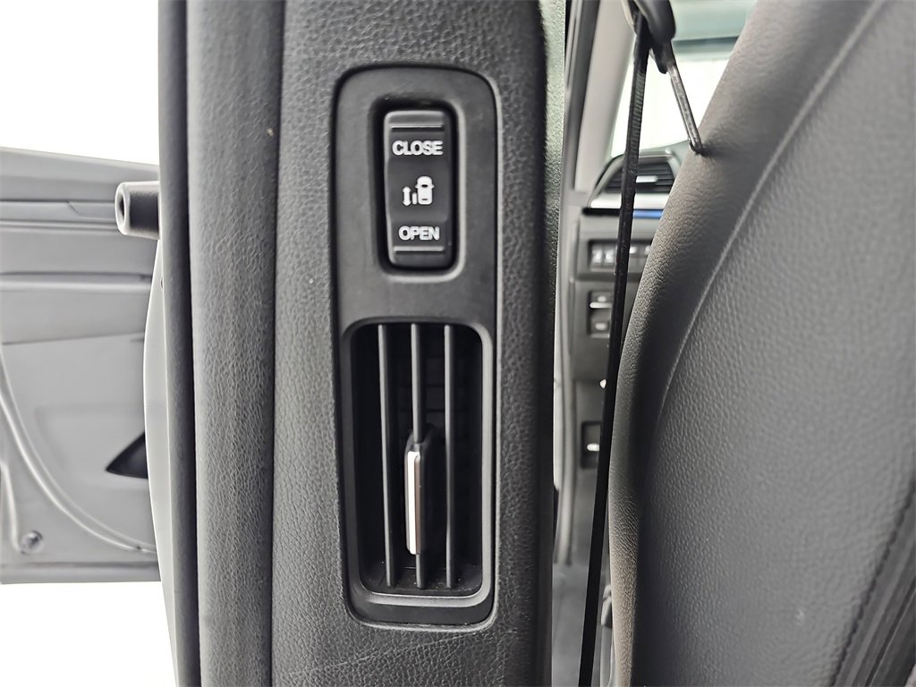 Certified 2023 Honda Odyssey Touring image 25