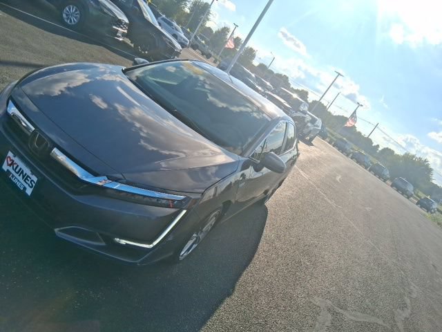 Used 2018 Honda Clarity Touring image 4