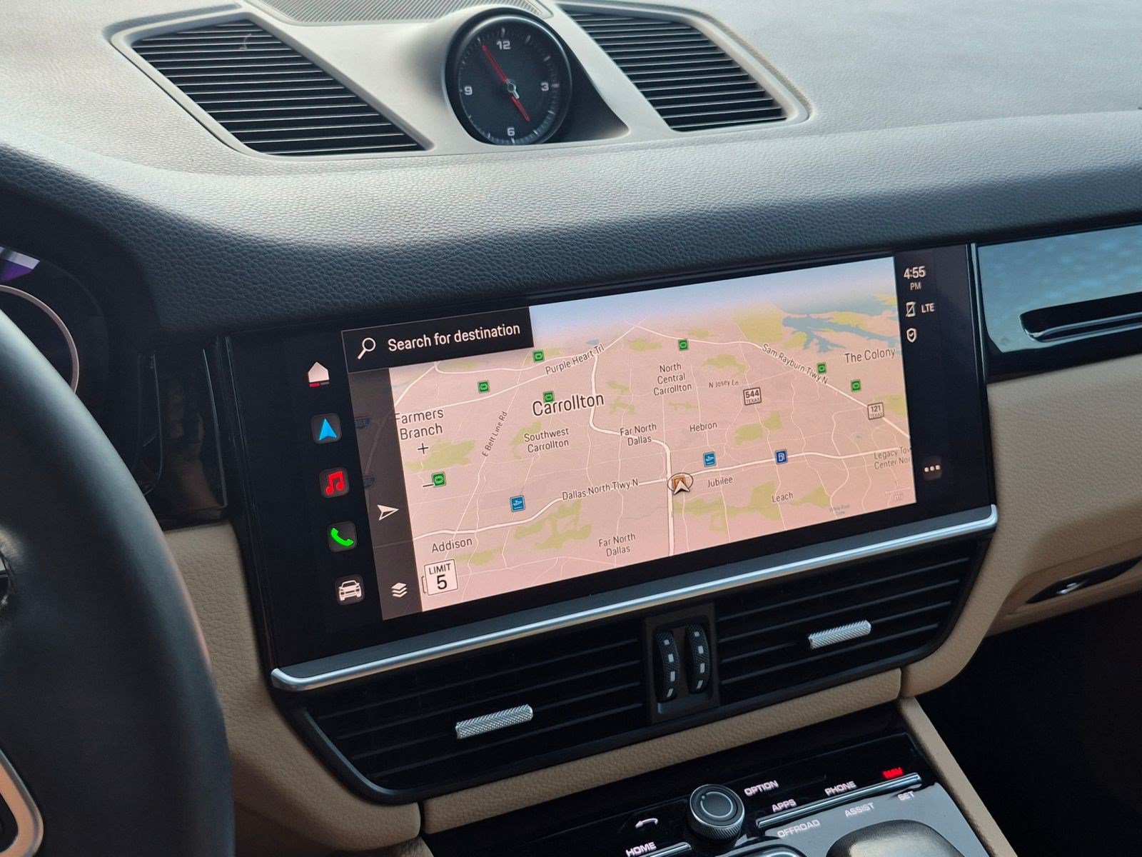 Certified 2023 Porsche Cayenne AWD/4WD image 17
