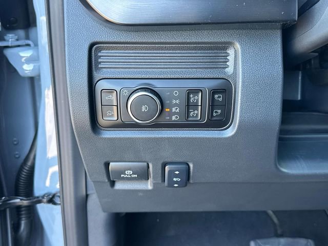 New 2026 Ford F250 Lariat w/ Black Appearance Package image 23