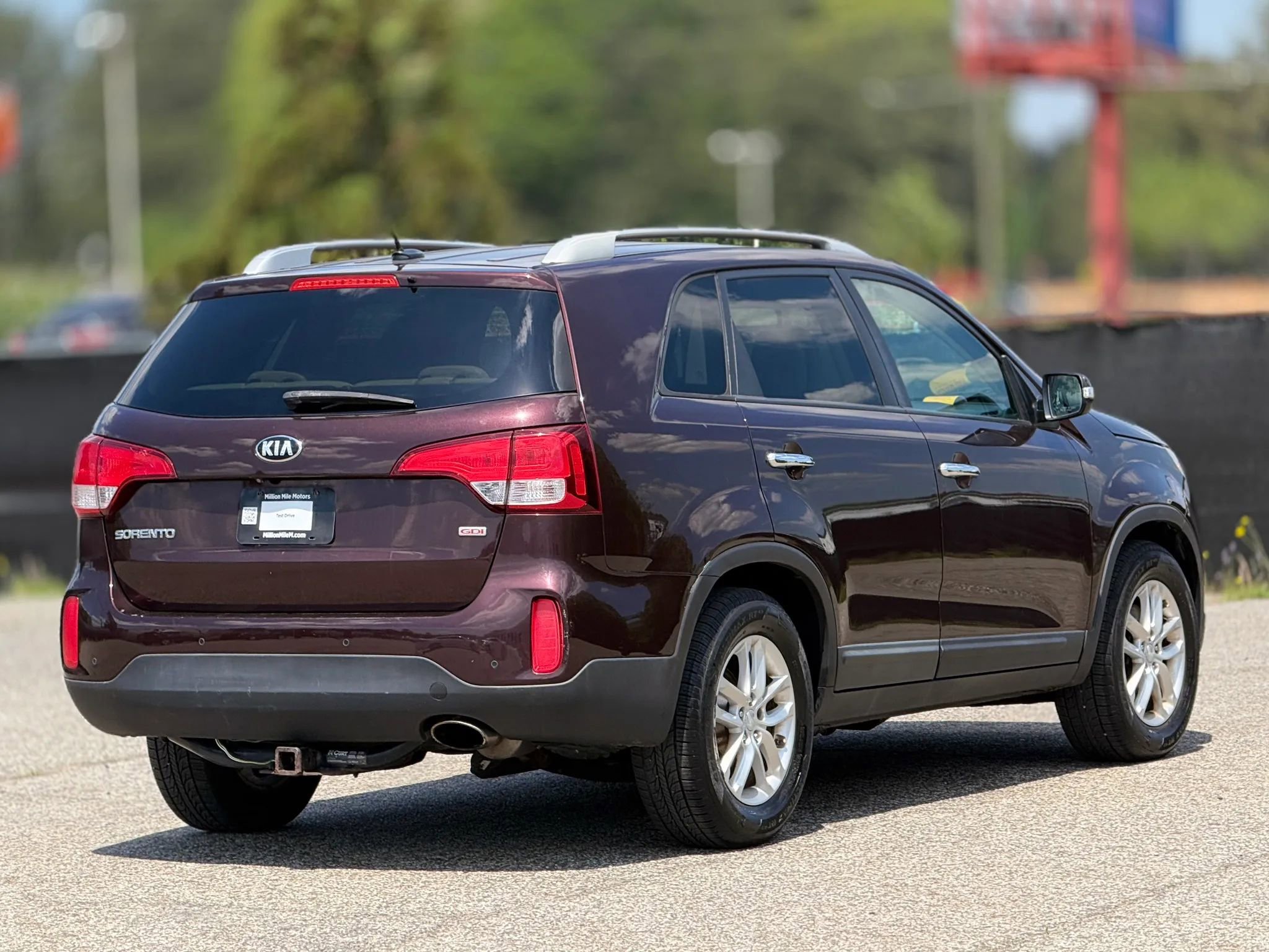 Used 2015 Kia Sorento LX image 9
