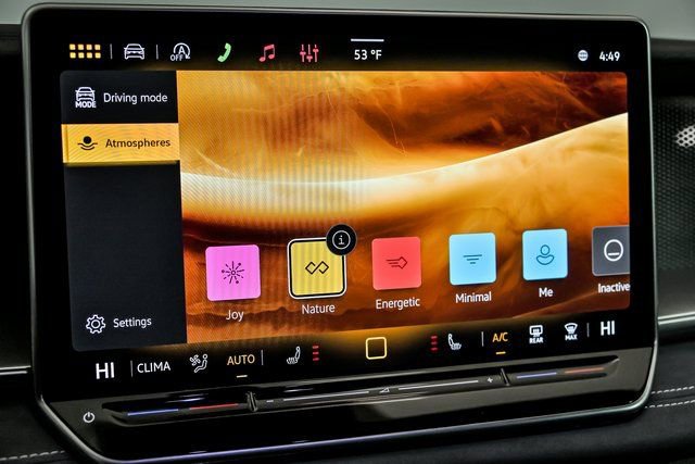 New 2026 Volkswagen Tiguan SE image 20