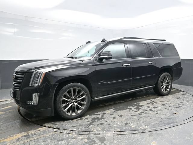 Used 2020 Cadillac Escalade ESV Platinum w/ Escalade Sport Edition AWD/4WD image 3