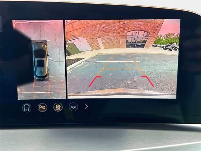 New 2026 Cadillac Vistiq Luxury w/ LPO, Floor Liner Package image 22