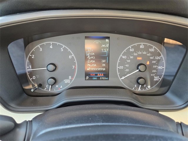 Used 2025 Toyota Corolla LE image 28