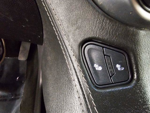 Used 2018 Chevrolet Suburban LT AWD/4WD image 15