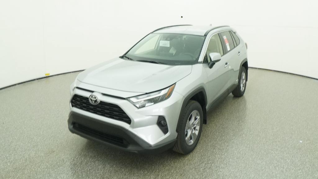 New 2025 Toyota RAV4 XLE AWD/4WD image 3