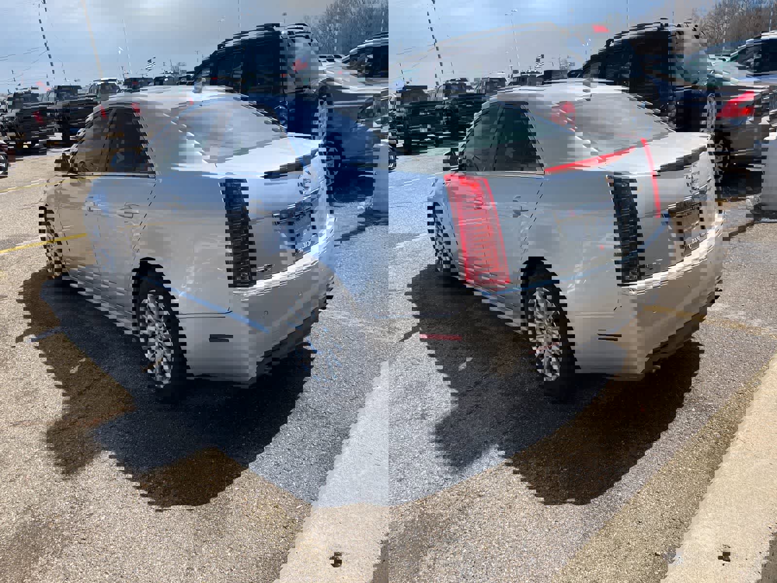 Used 2010 Cadillac CTS Luxury image 9