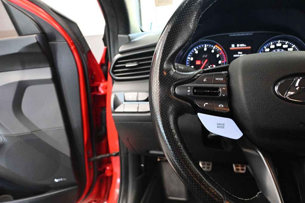 Used 2020 Hyundai Veloster N FWD image 21