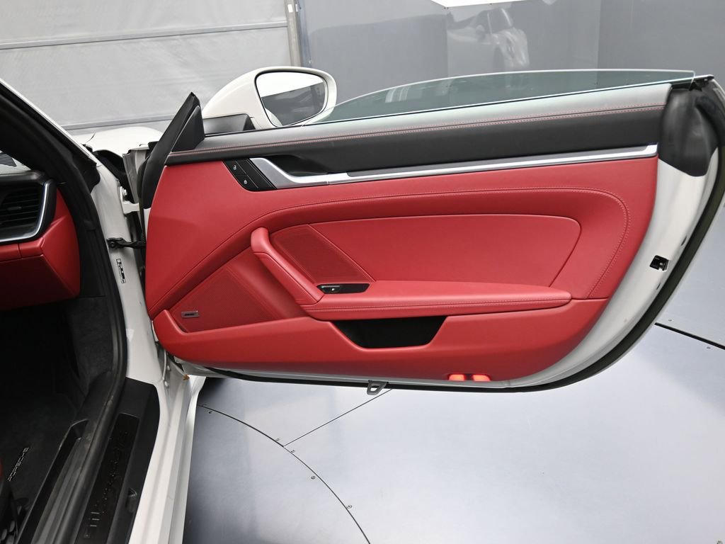 Certified 2022 Porsche 911 Targa 4 GTS image 27