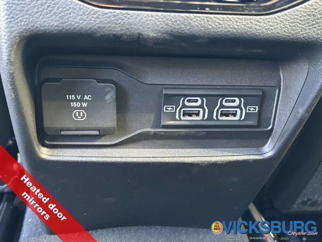 New 2025 Jeep Grand Cherokee Laredo w/ Luxury Tech Group I image 13