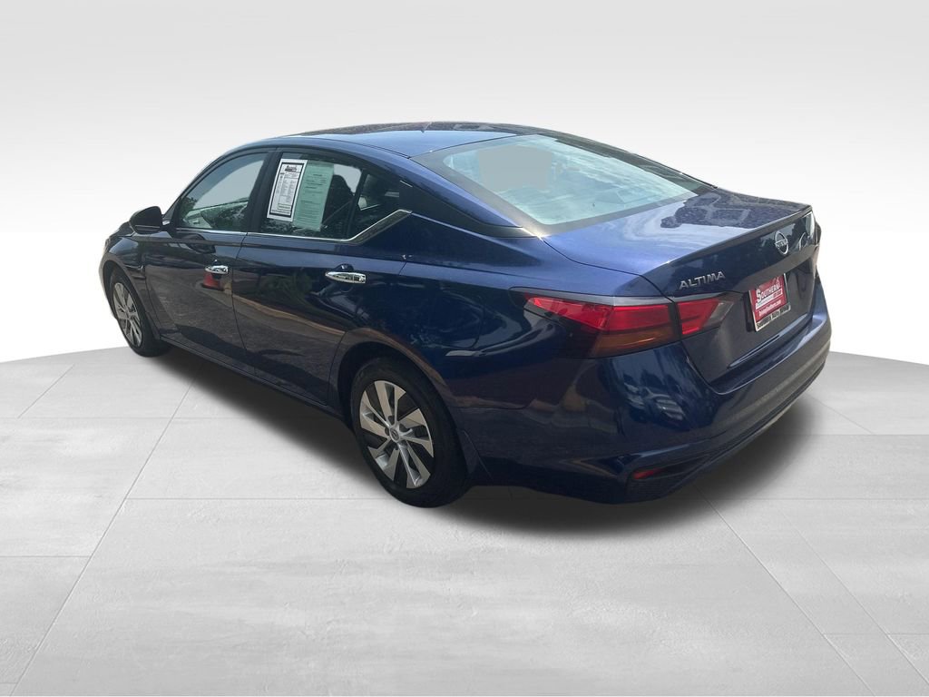 Used 2024 Nissan Altima 2.5 S FWD image 17