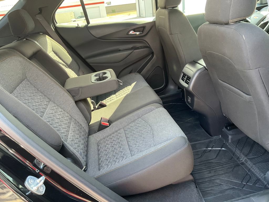 Used 2023 Chevrolet Equinox LT image 22