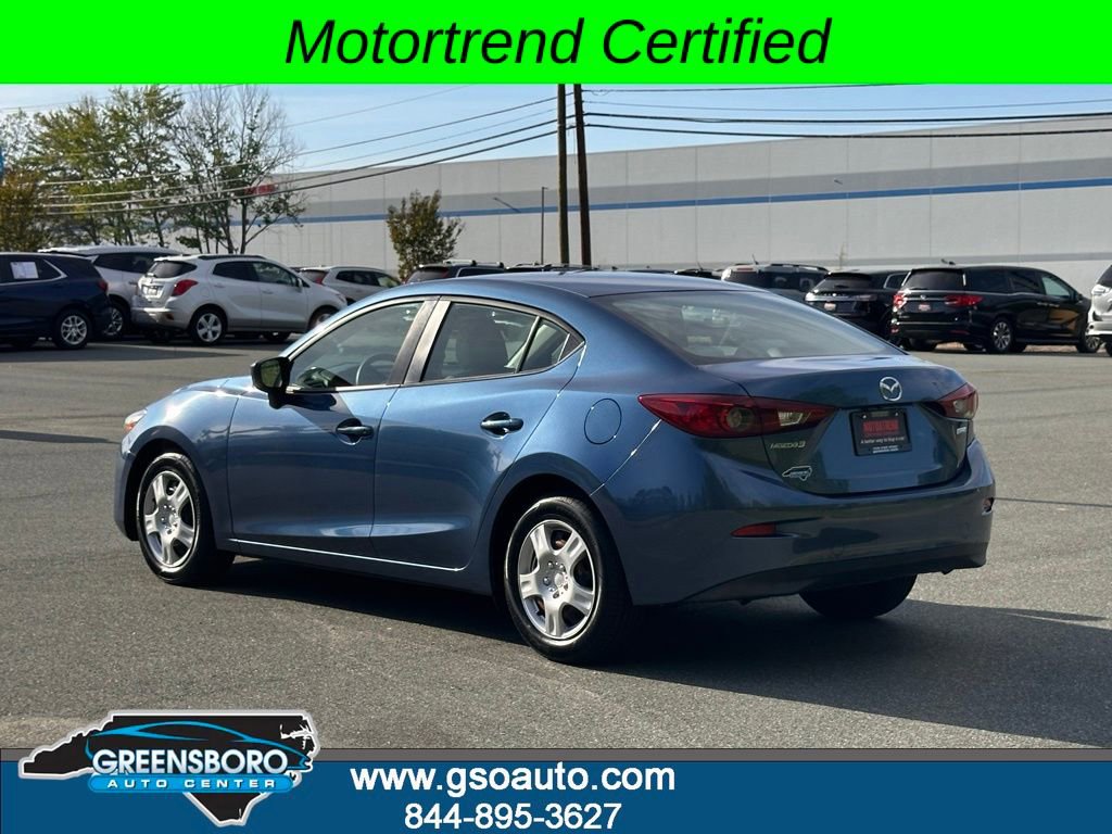 Used 2018 MAZDA MAZDA3 Sport FWD image 3