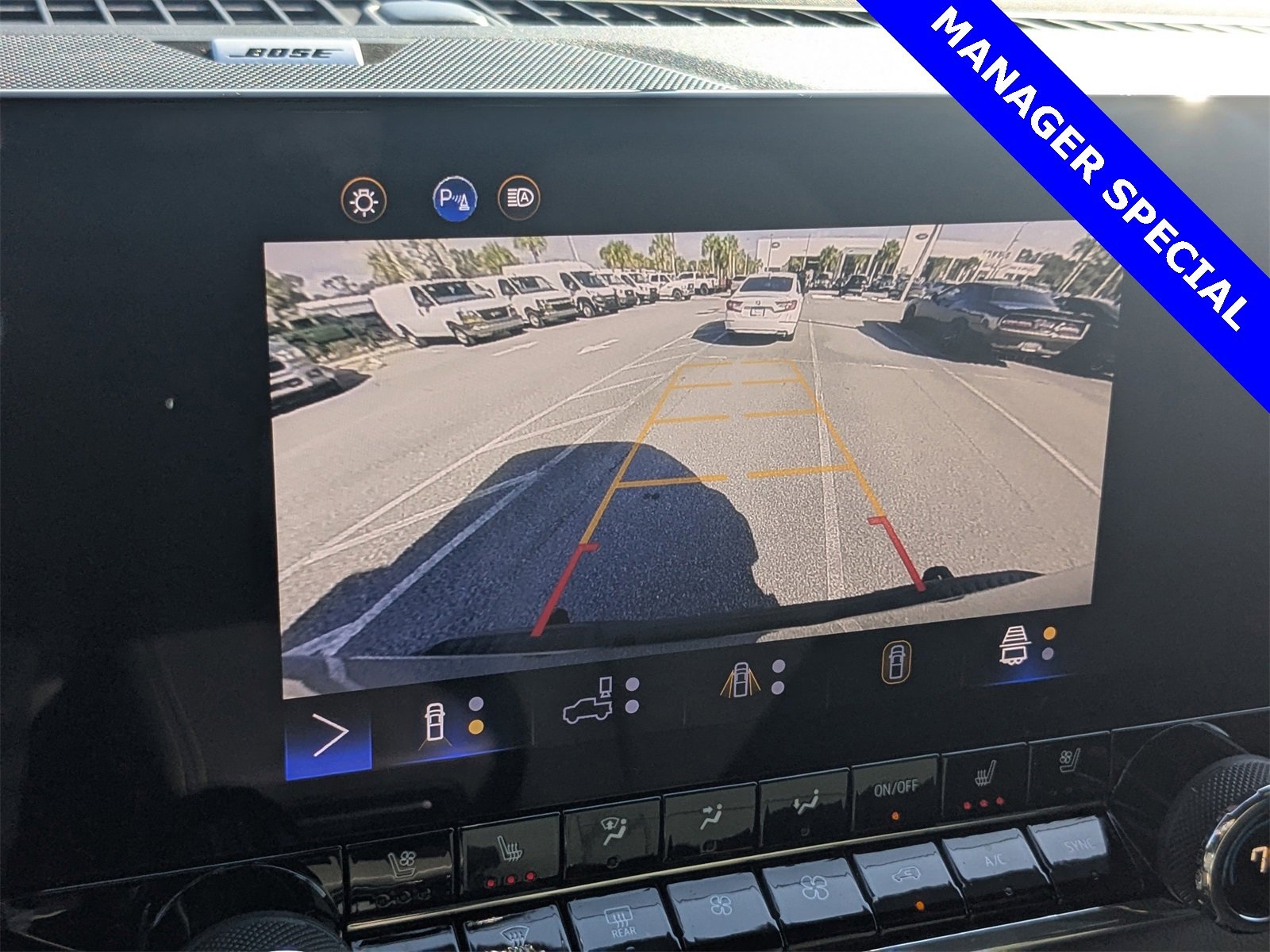 Used 2024 Chevrolet Colorado ZR2 w/ ZR2 Bison Edition image 22