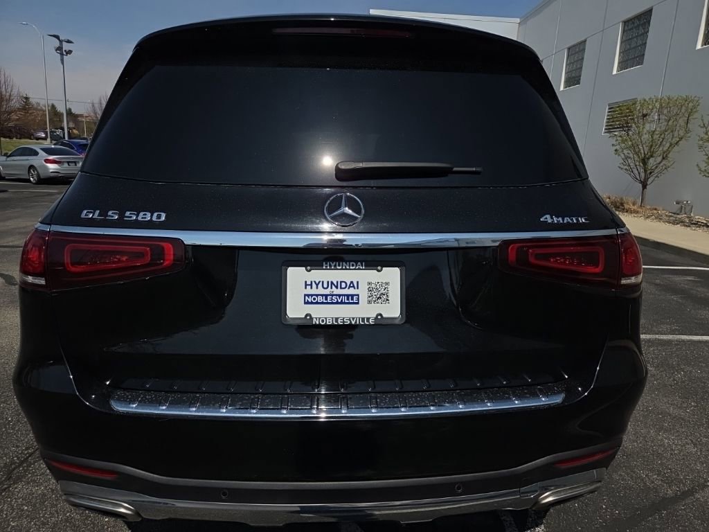Used 2021 Mercedes-Benz GLS 580 4MATIC image 7