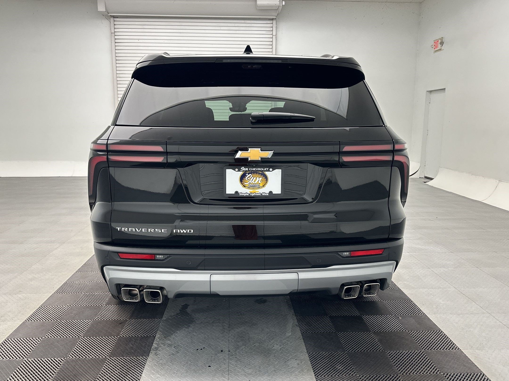 New 2026 Chevrolet Traverse LT w/ Driver Confidence Package AWD/4WD image 10