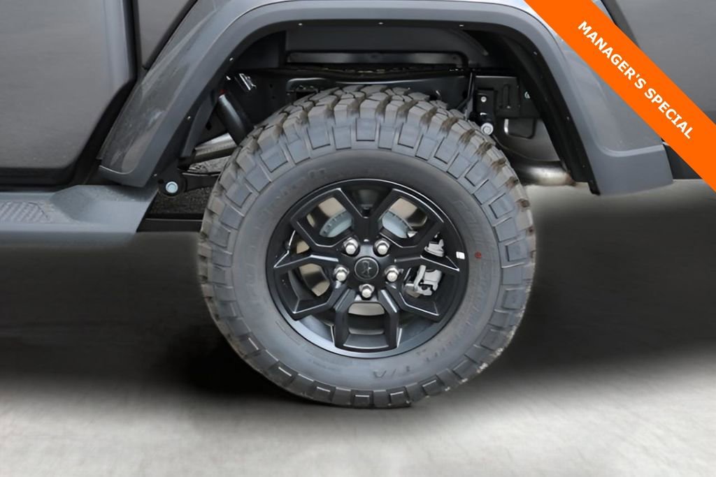 New 2025 Jeep Gladiator Sport image 9