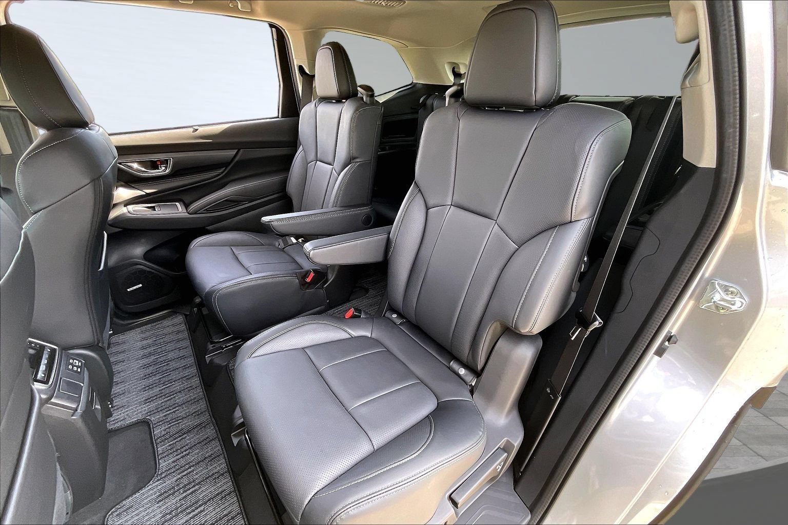 Certified 2026 Subaru Ascent Limited AWD/4WD image 27