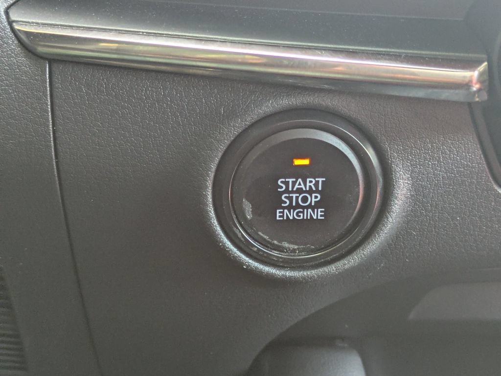 Used 2021 MAZDA MAZDA3 s FWD image 25