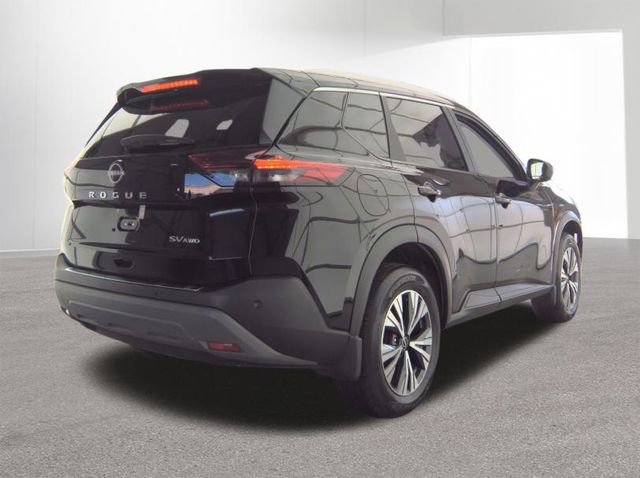 Used 2023 Nissan Rogue SV w/ SV Premium B Package image 2