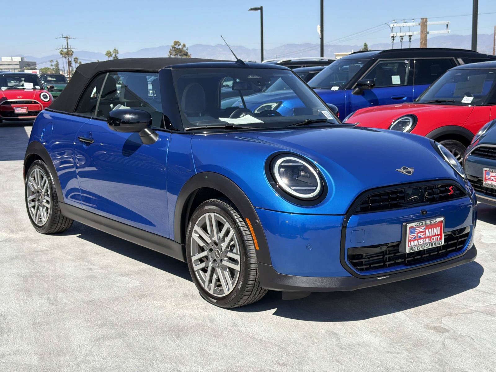 Used 2026 MINI Cooper S FWD image 23