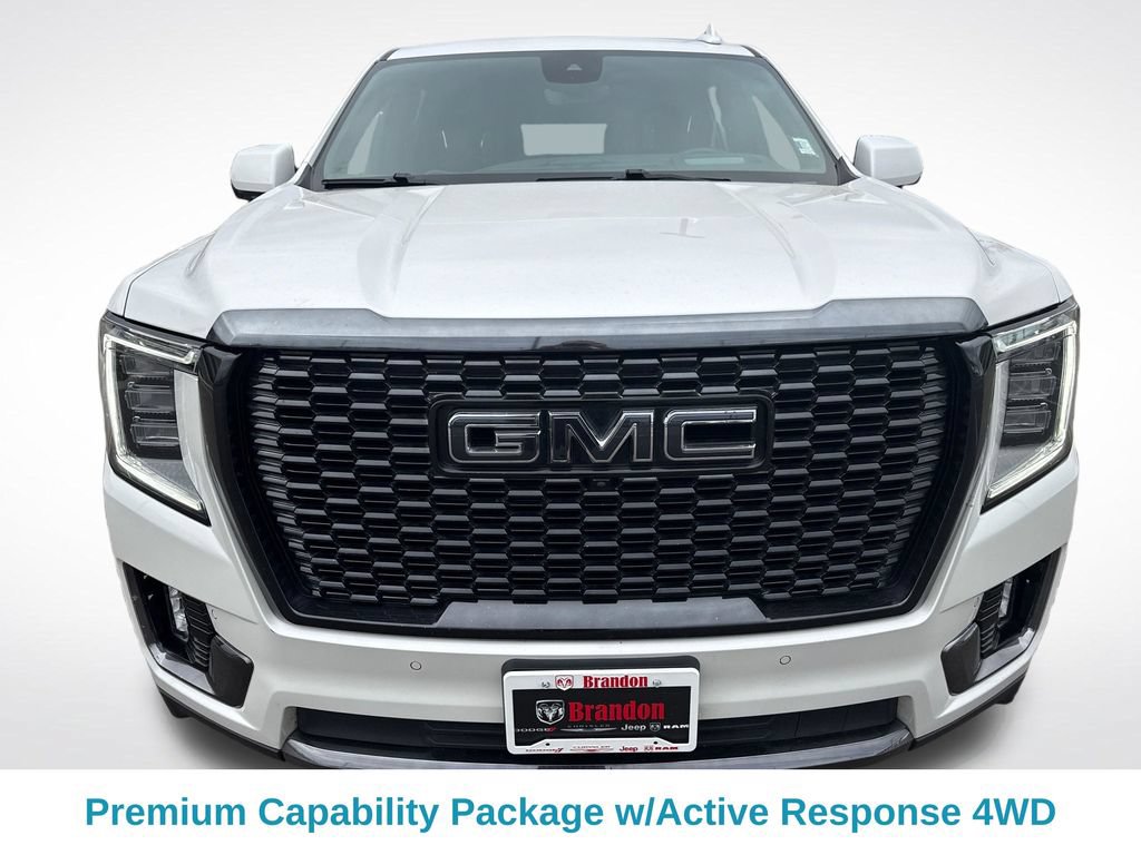 Used 2023 GMC Yukon XL Denali Ultimate AWD/4WD image 8
