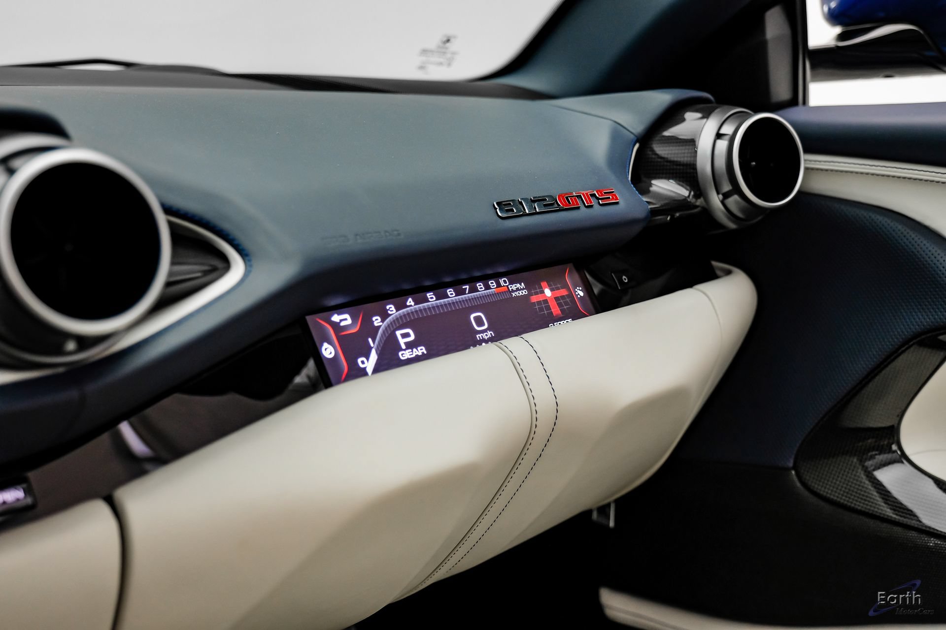 Used 2022 Ferrari 812 GTS RWD image 89