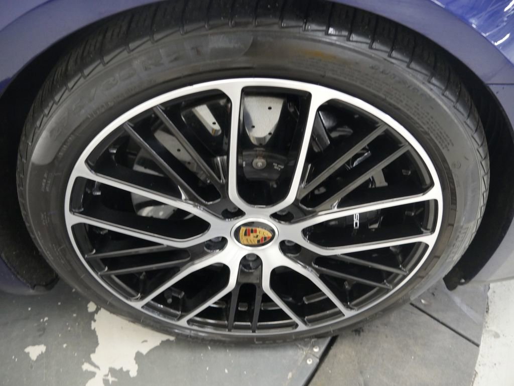 Certified 2022 Porsche Panamera Turbo S AWD/4WD image 15