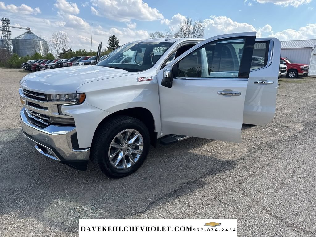 Certified 2022 Chevrolet Silverado 1500 LTZ w/ LTZ Premium Package AWD/4WD image 29