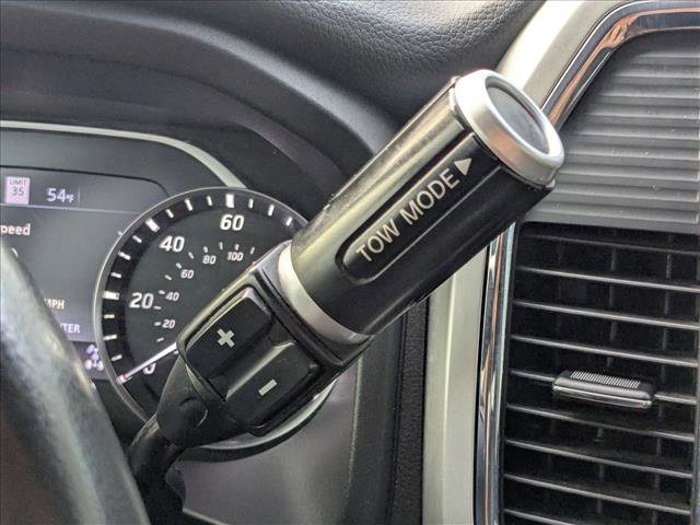 Used 2020 Nissan Titan SL w/ Moonroof Package image 12