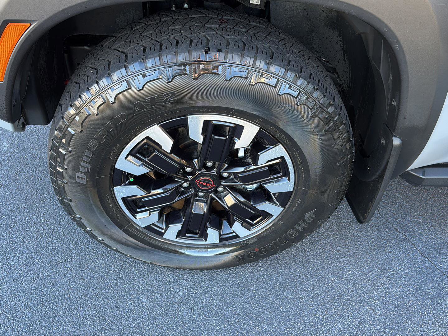 Used 2024 Nissan Frontier PRO-4X w/ Pro Convenience Package image 31