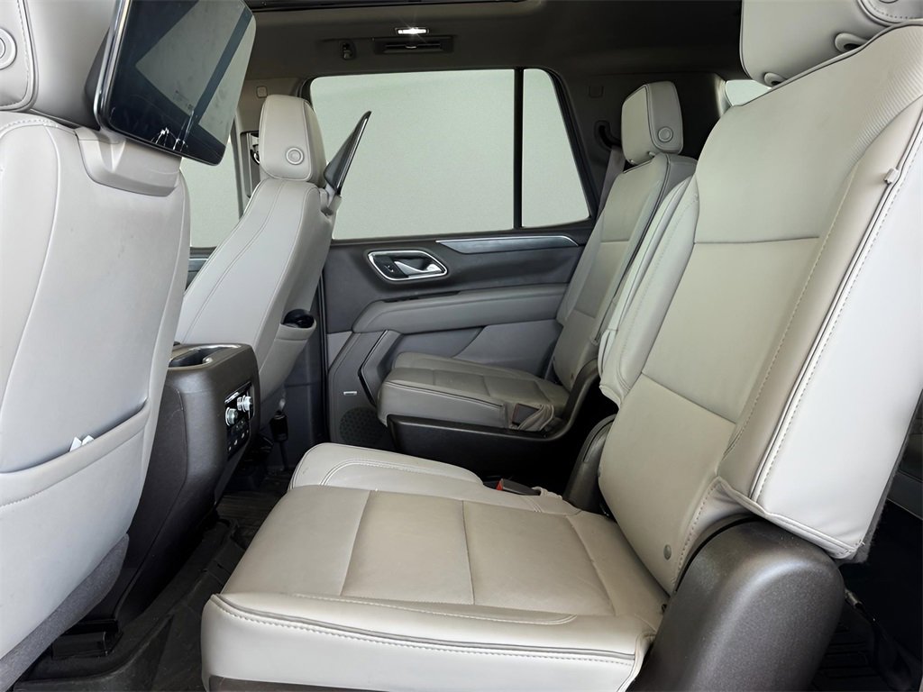 Used 2023 GMC Yukon SLT image 47