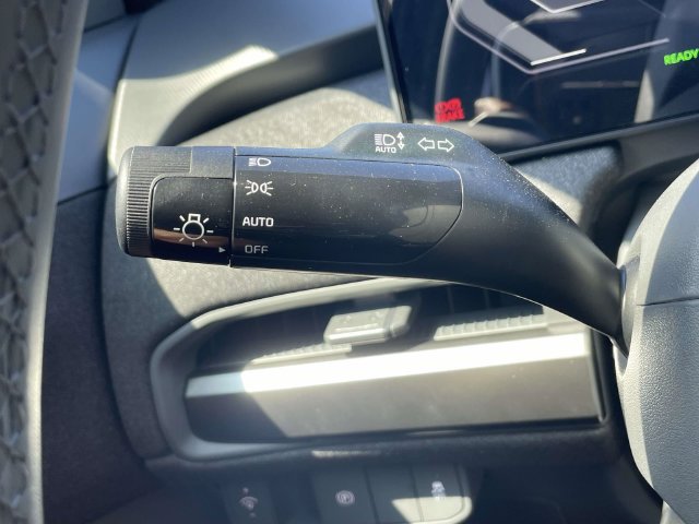 New 2027 Kia EV3 Wind FWD image 24