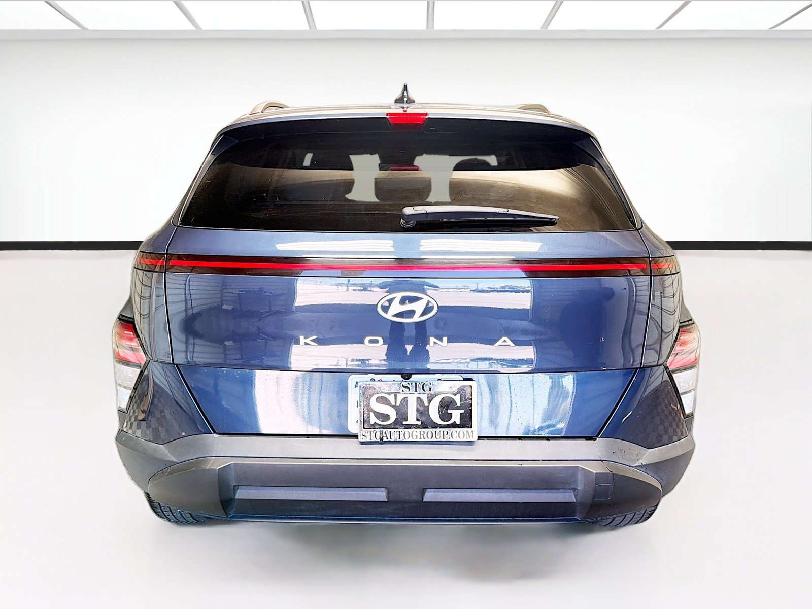 Used 2024 Hyundai Kona SEL FWD image 5