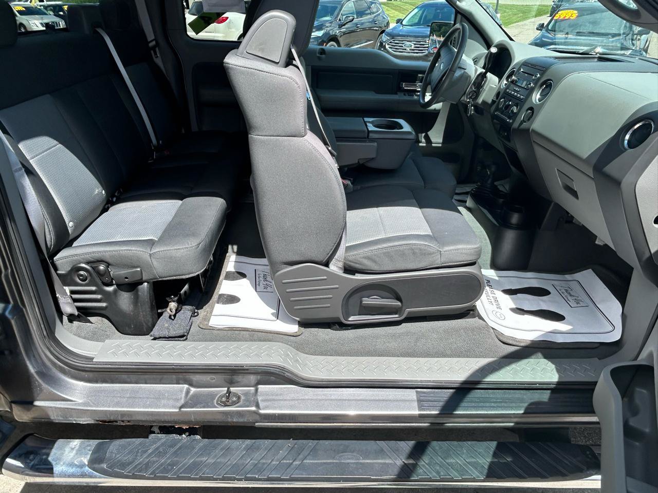Used 2008 Ford F150 XLT AWD/4WD image 16