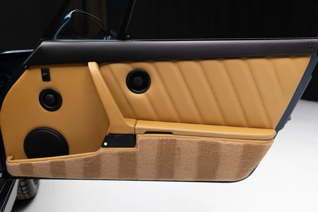 Used 1993 Porsche 911 Carrera image 49