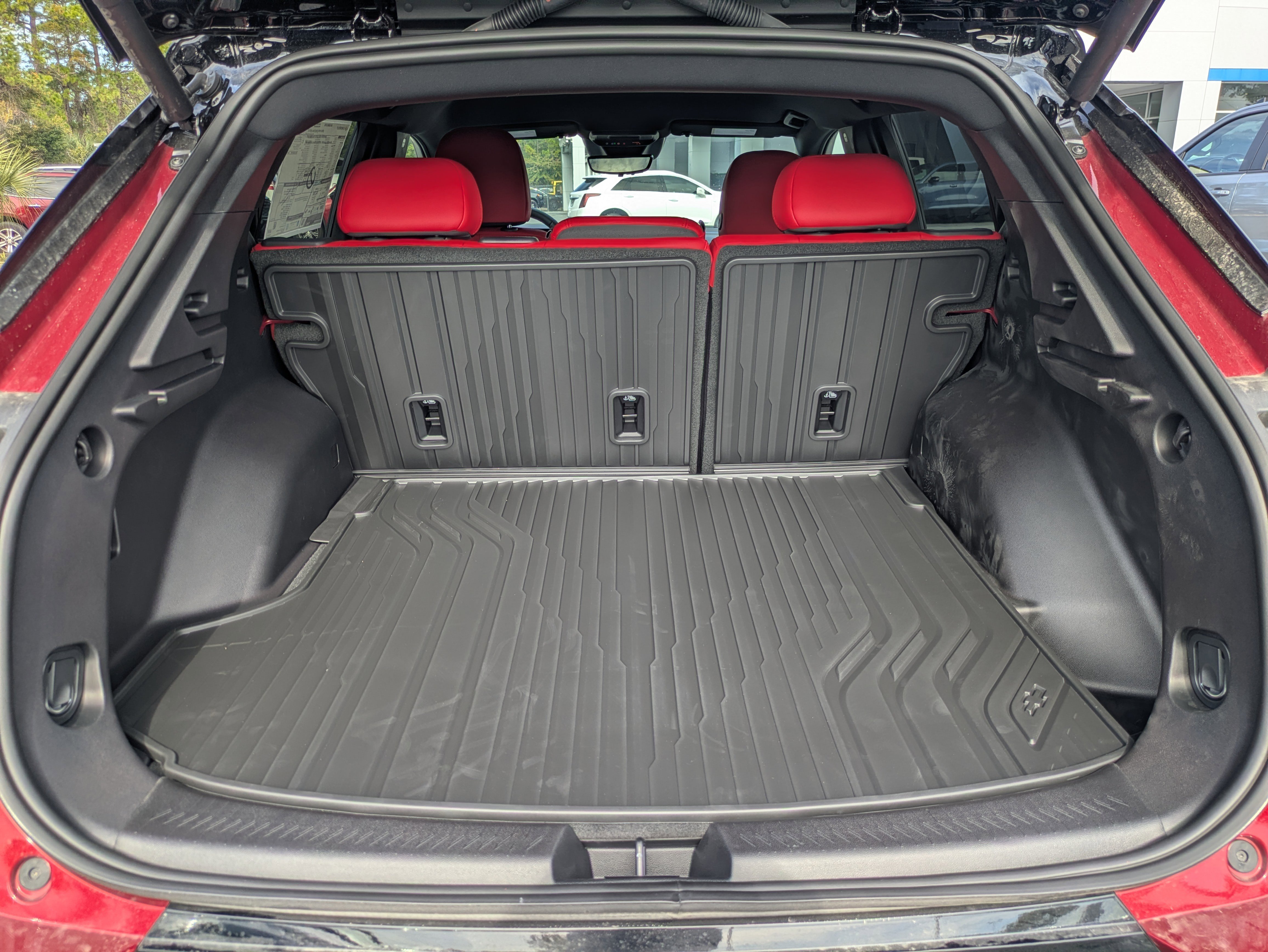 New 2026 Chevrolet Equinox EV RS image 7