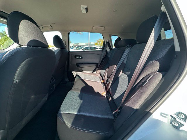 Certified 2023 Nissan Rogue SV AWD/4WD image 24