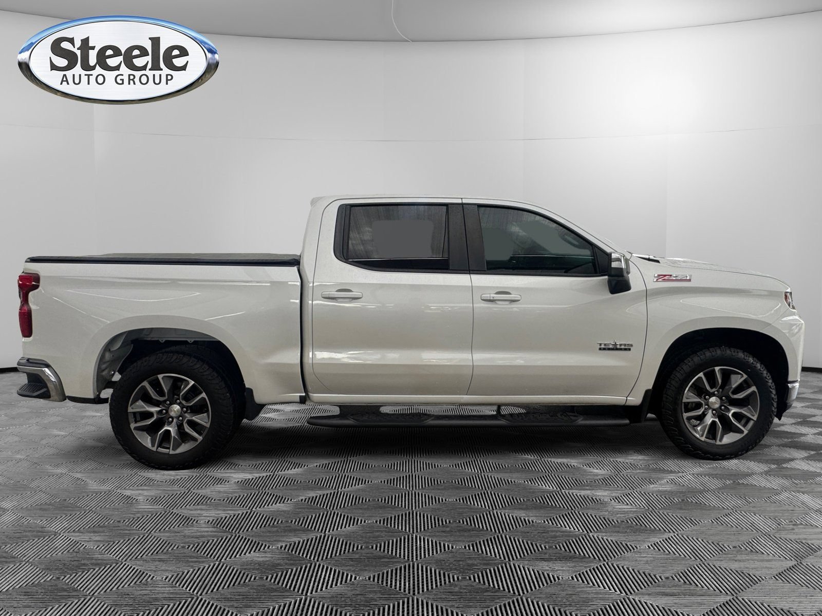 Certified 2020 Chevrolet Silverado 1500 LT w/ Texas Edition AWD/4WD image 6