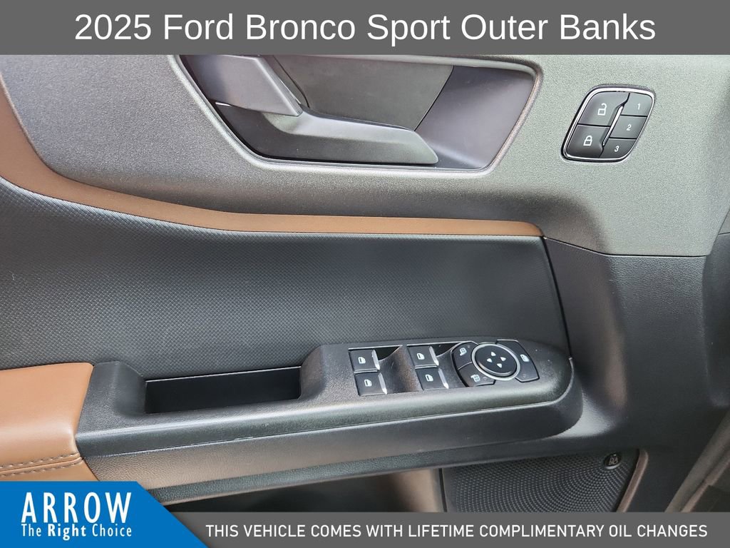 Used 2025 Ford Bronco Sport Outer Banks w/ Outer Banks Tech Package+ image 21