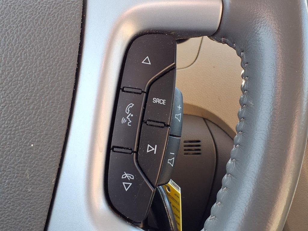 Used 2009 Chevrolet Traverse LT image 15