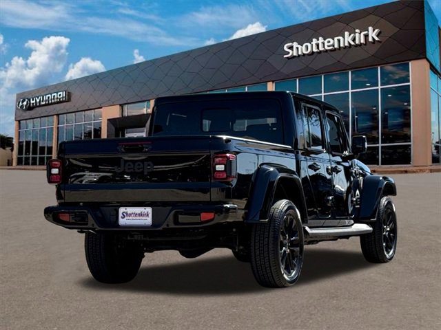 Used 2022 Jeep Gladiator Overland image 7