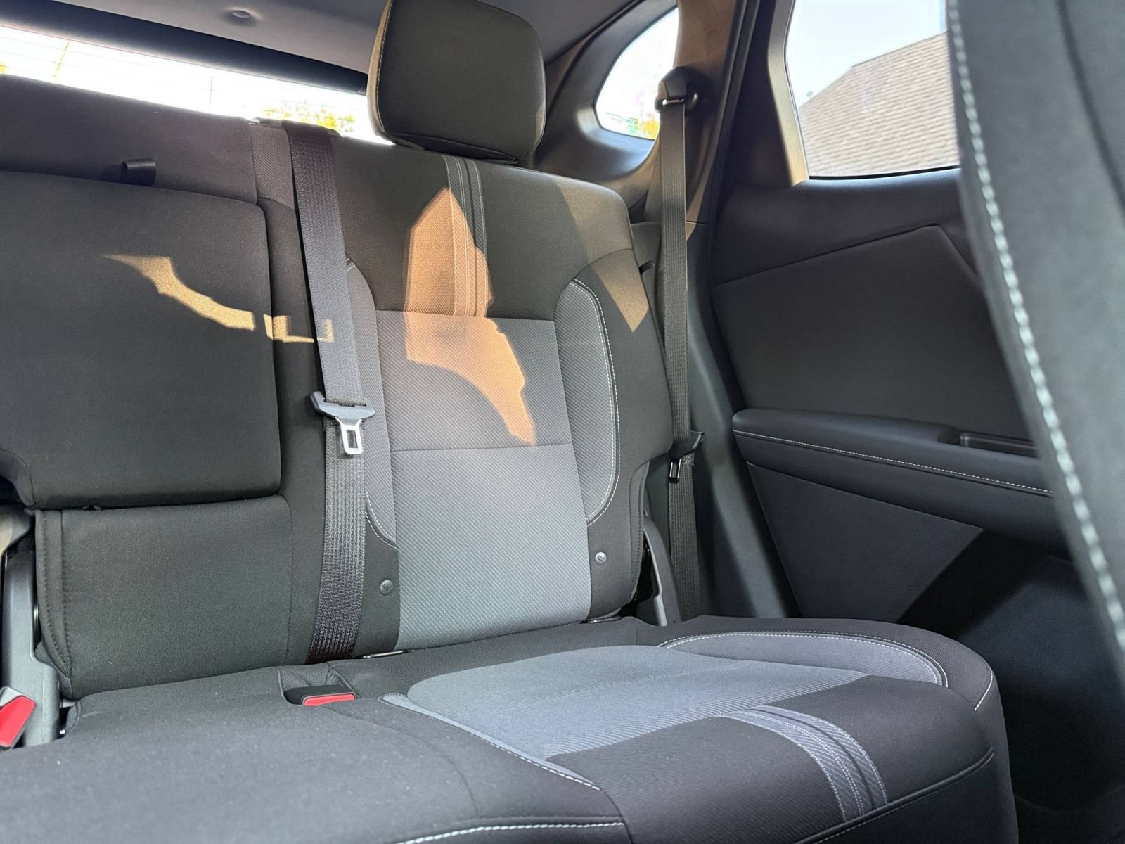 Used 2026 Chevrolet Blazer LT FWD image 37