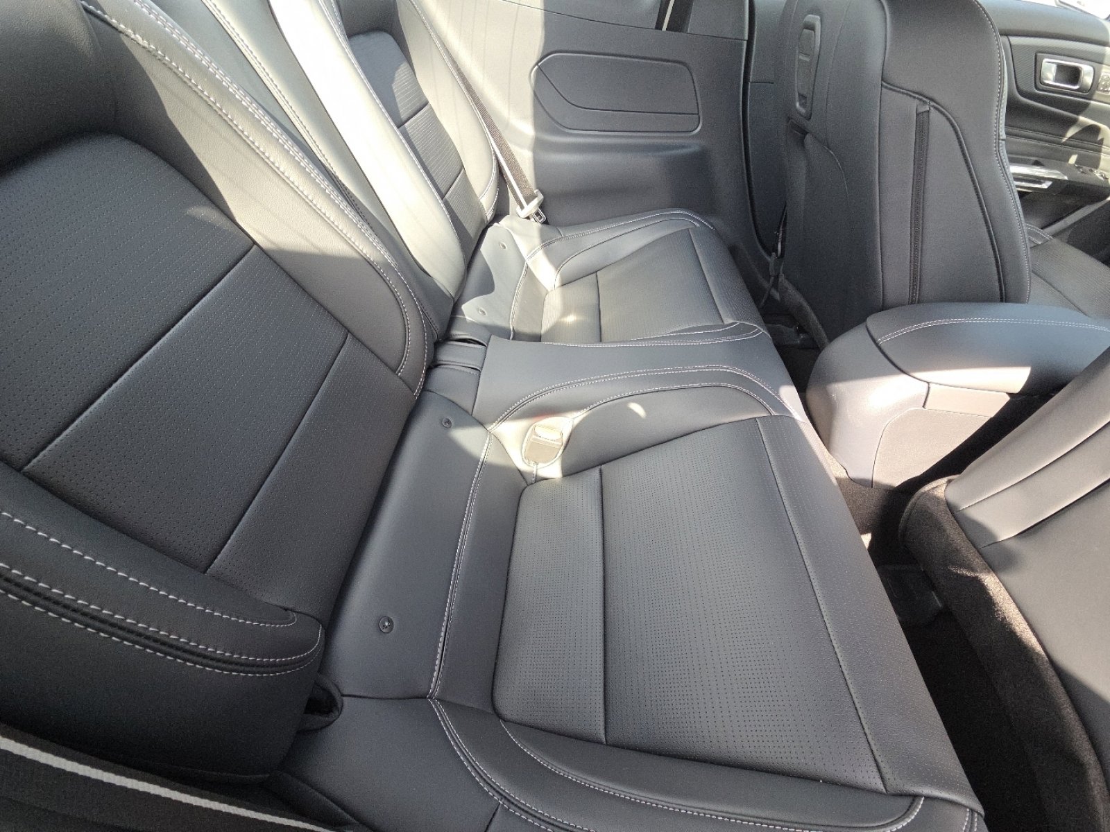 Used 2024 Ford Mustang GT Premium RWD image 23