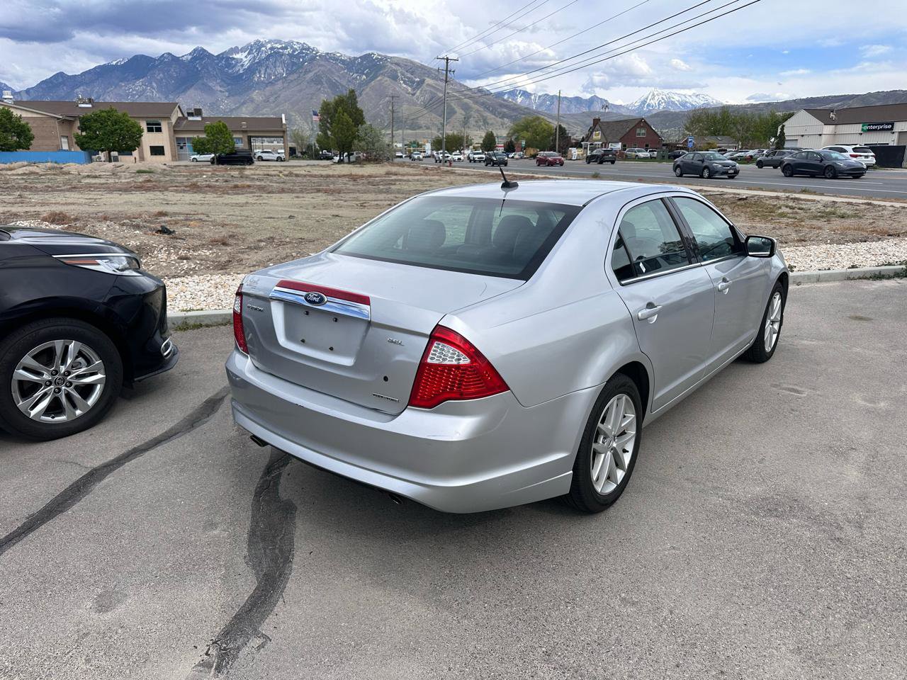 Used 2012 Ford Fusion SEL image 3