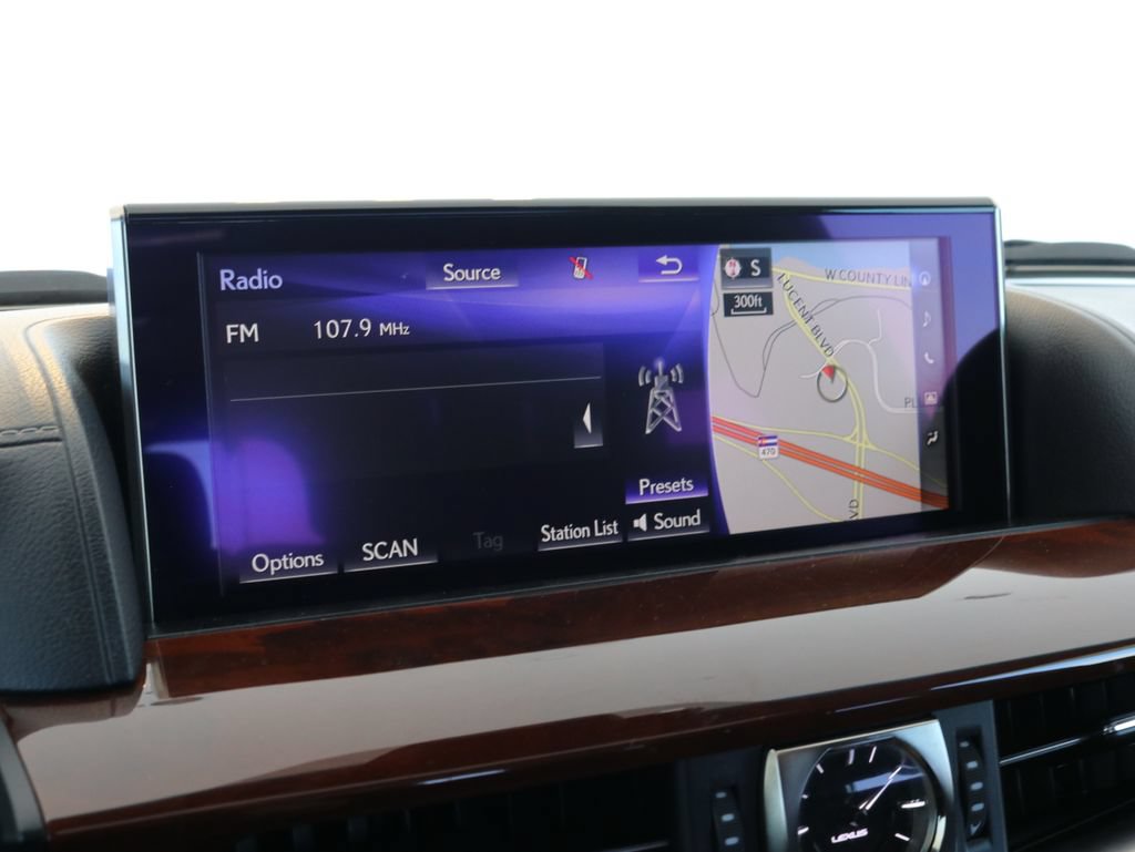 Used 2017 Lexus LX 570 4WD w/ Luxury Package image 14